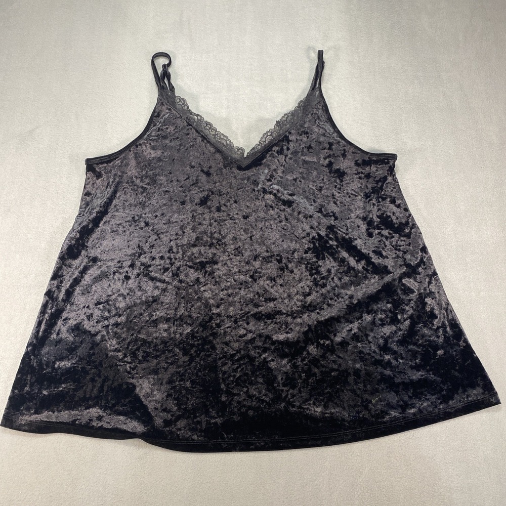 Torrid 2 (18-20) Black Velvet Lace Trim V-Neck Cami Whimsigoth Romantic